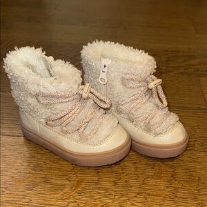 Cat & Jack Jodi Zipper Shearling Boots